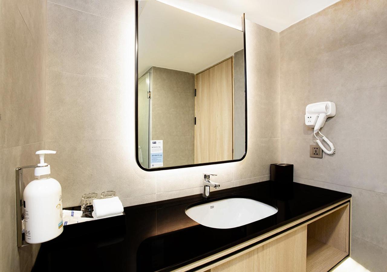 Holiday Inn Express & Suites Bangkok Central Pier By Ihg Luaran gambar