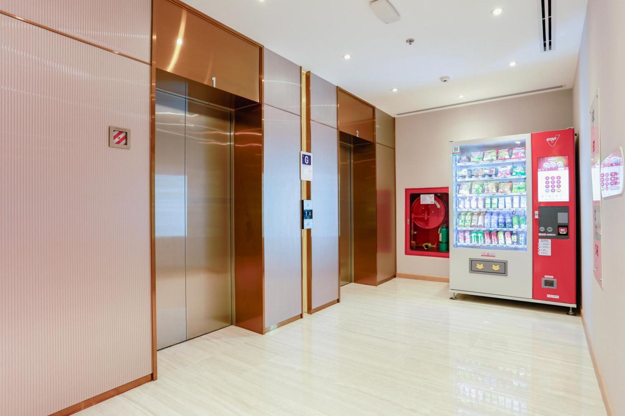 Holiday Inn Express & Suites Bangkok Central Pier By Ihg Luaran gambar