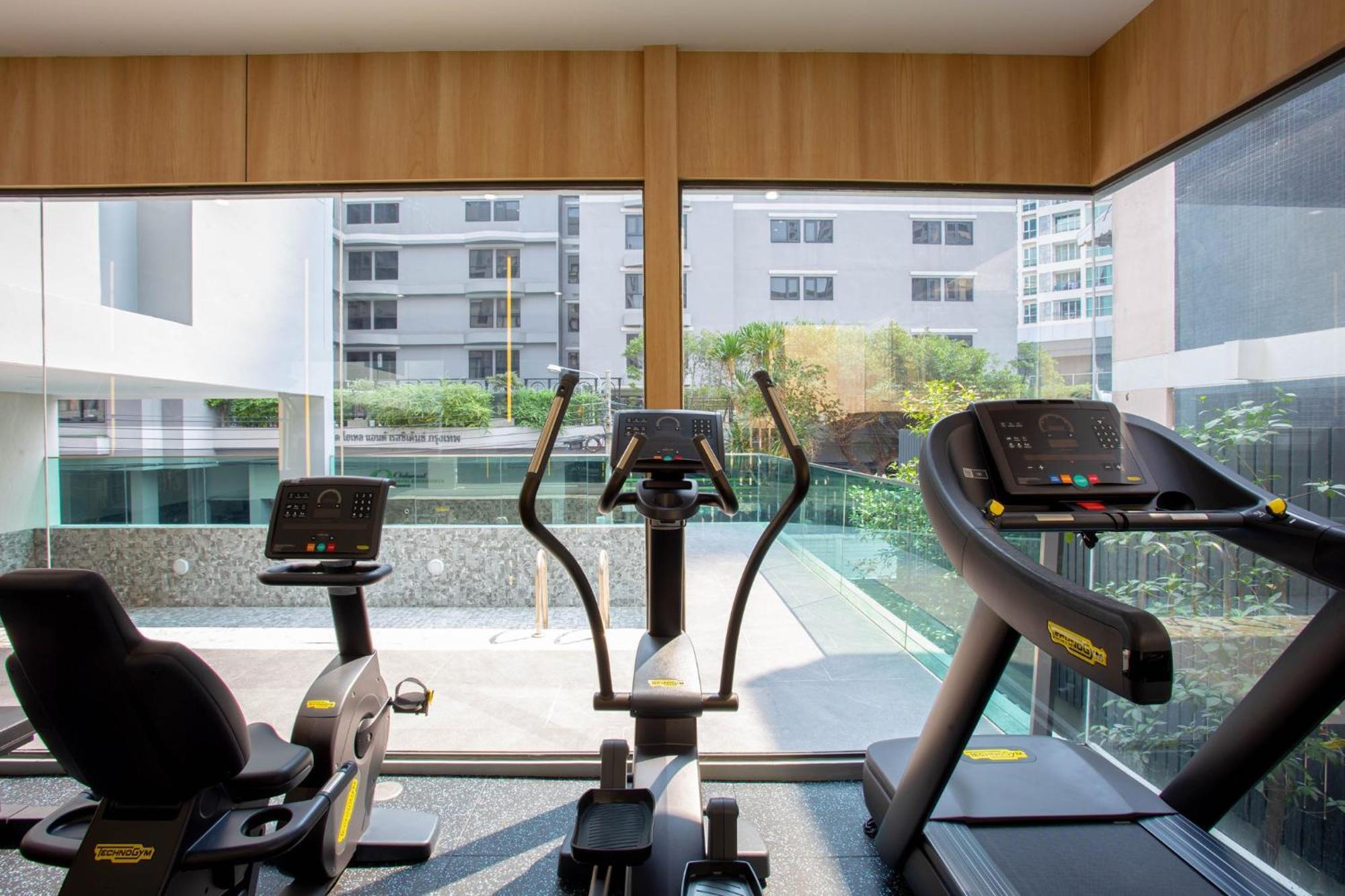 Holiday Inn Express & Suites Bangkok Central Pier By Ihg Luaran gambar